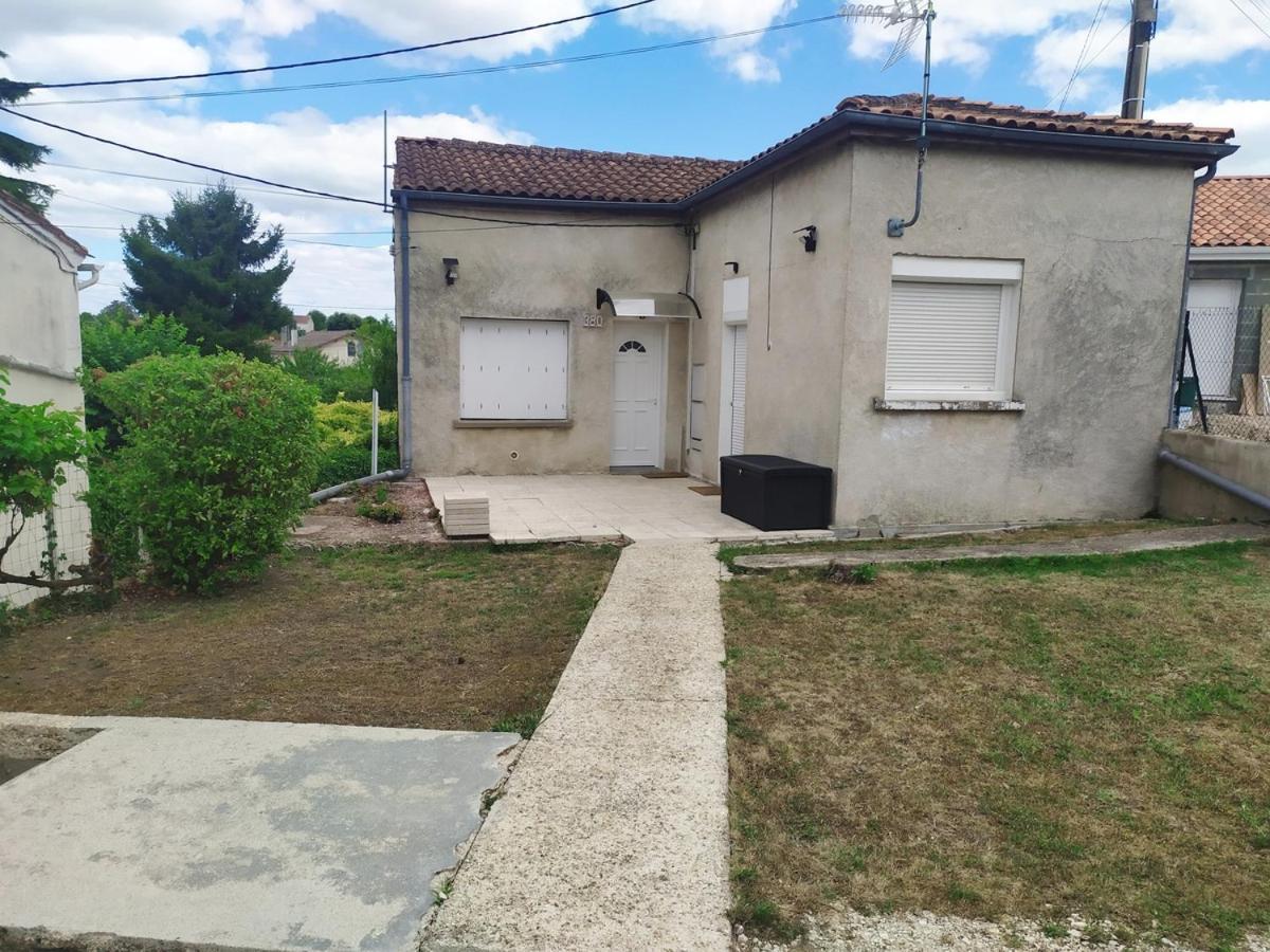 Appartement T2- Le Bon Accueil / Wifi / Parking Ангулем Экстерьер фото